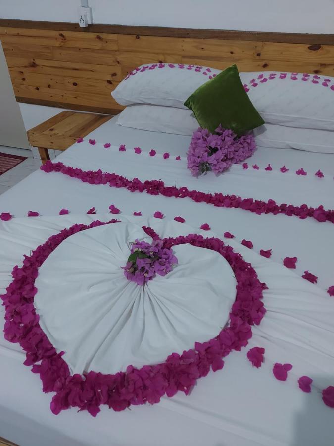 Veli Villa Thoddoo Exterior photo
